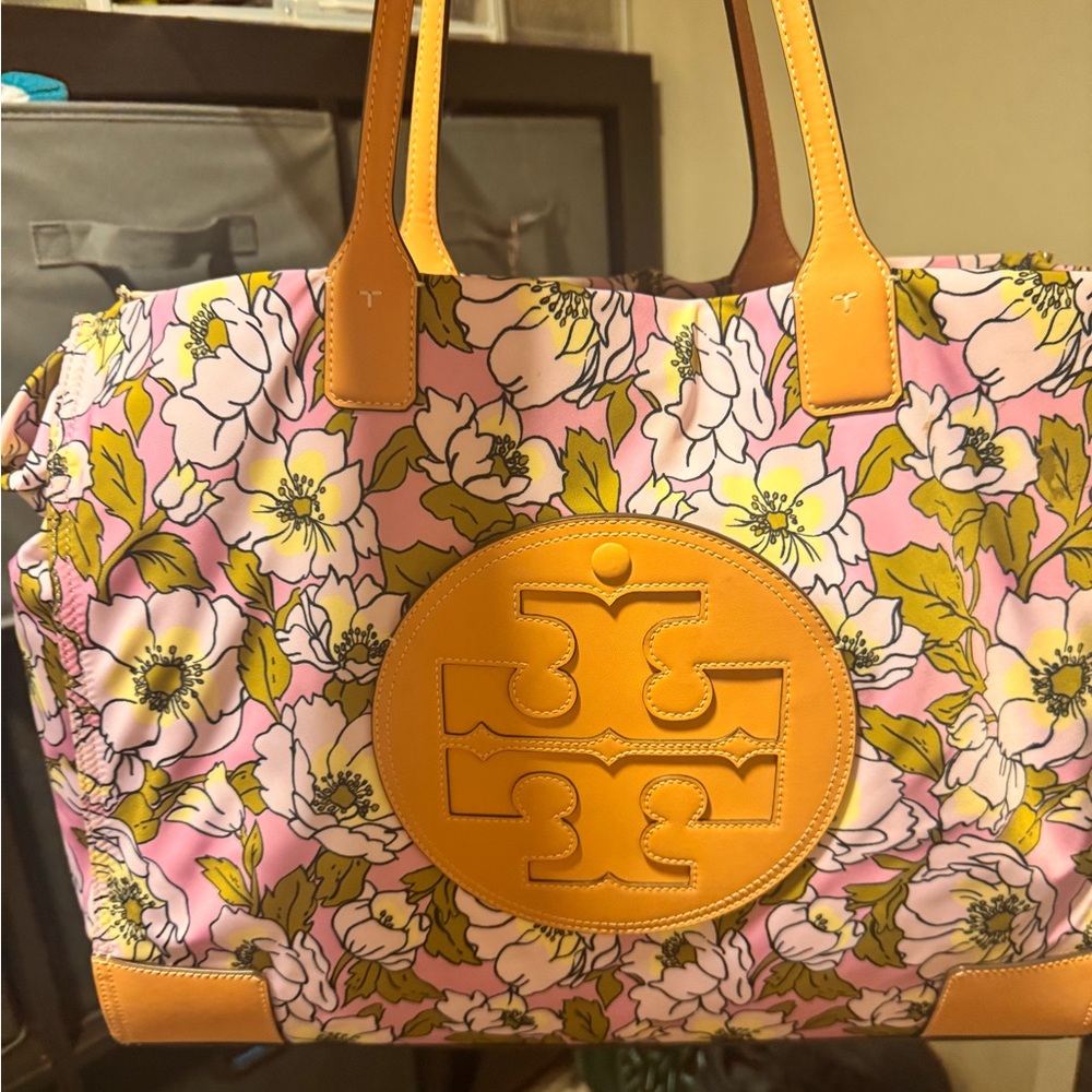 Tory Burch purse